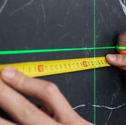 Mesure au mètre laser pour un métrage loi Carrez